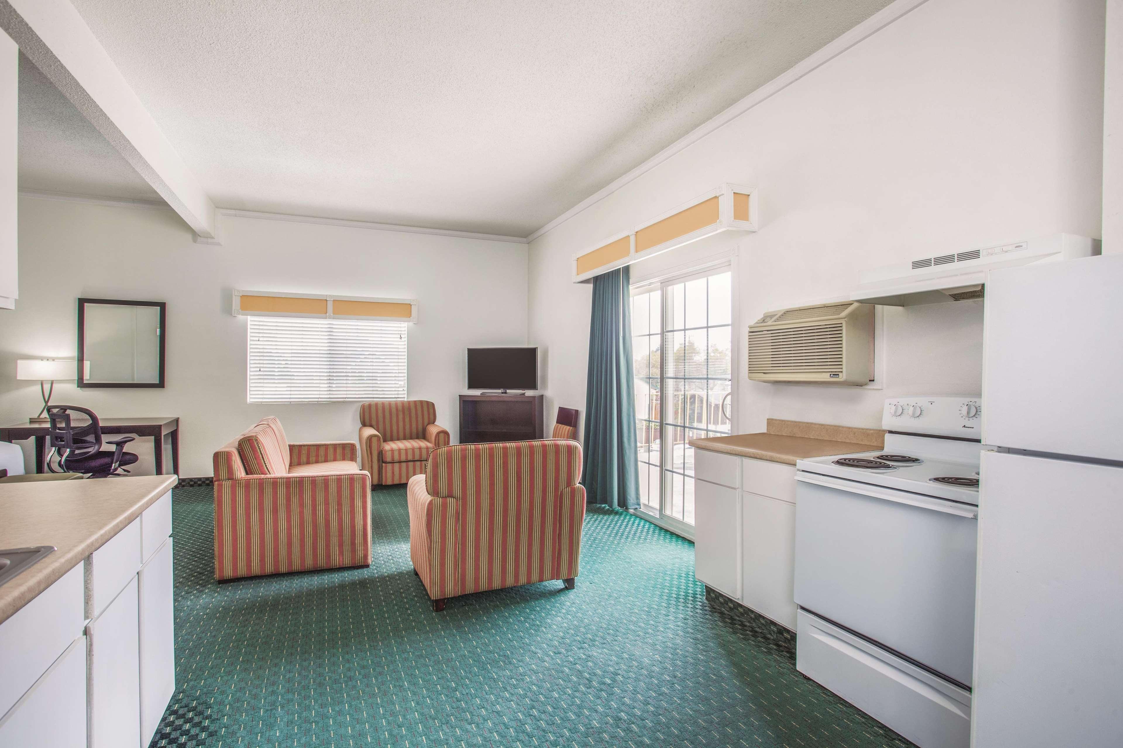 University Inn & Suites Berkeley Eksteriør billede