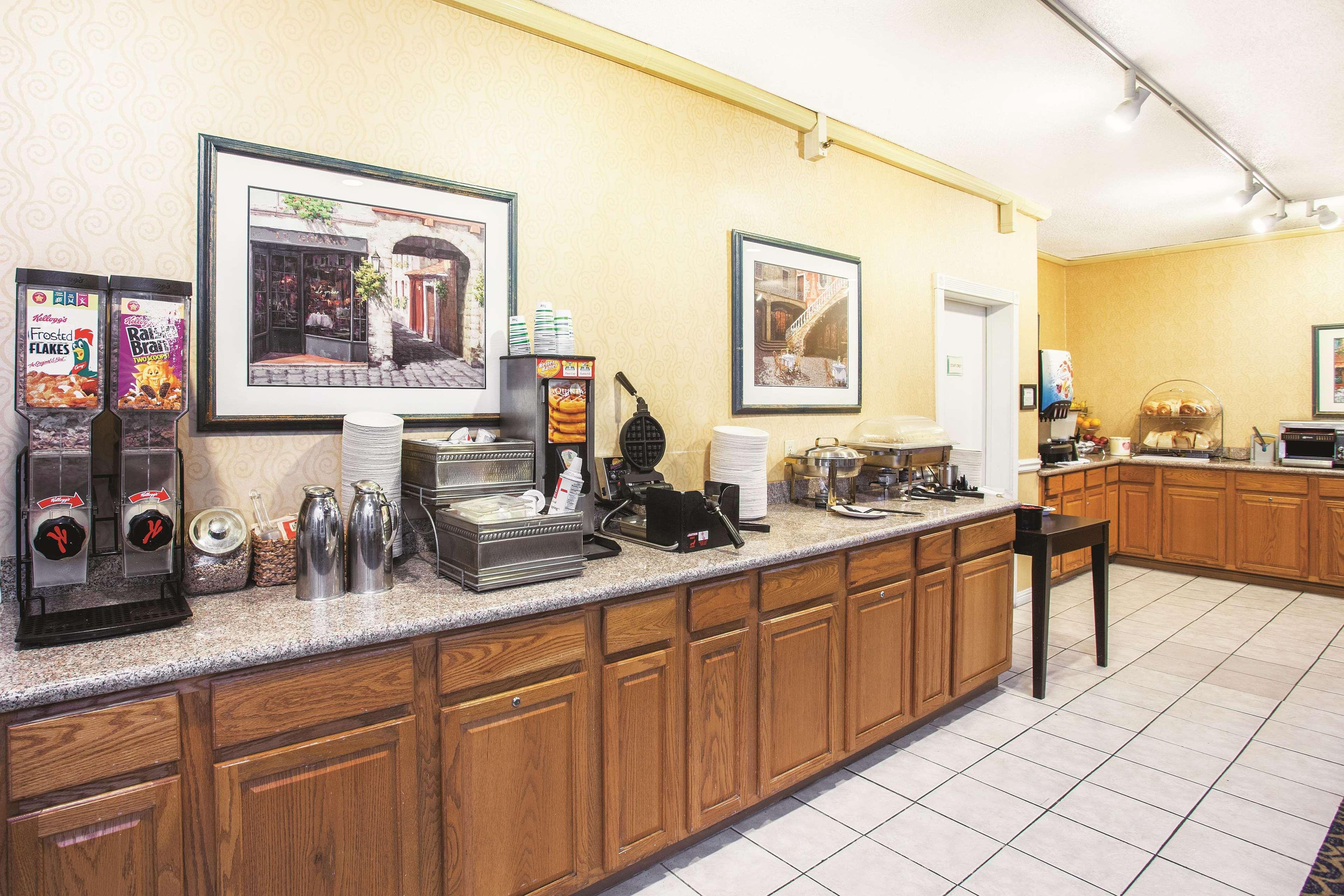 University Inn & Suites Berkeley Eksteriør billede