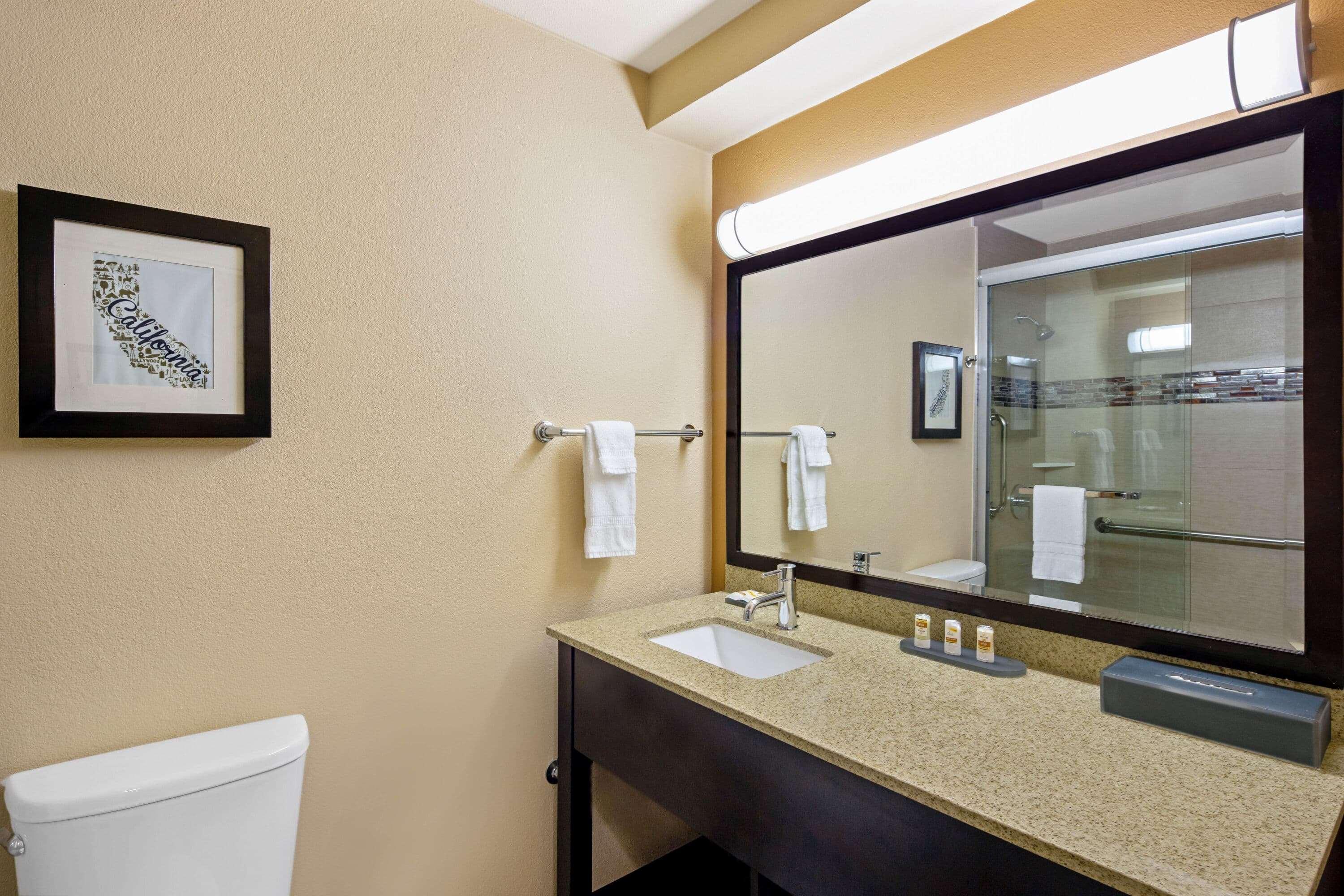 University Inn & Suites Berkeley Eksteriør billede