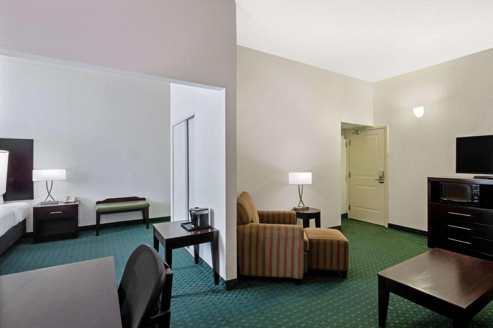 University Inn & Suites Berkeley Værelse billede