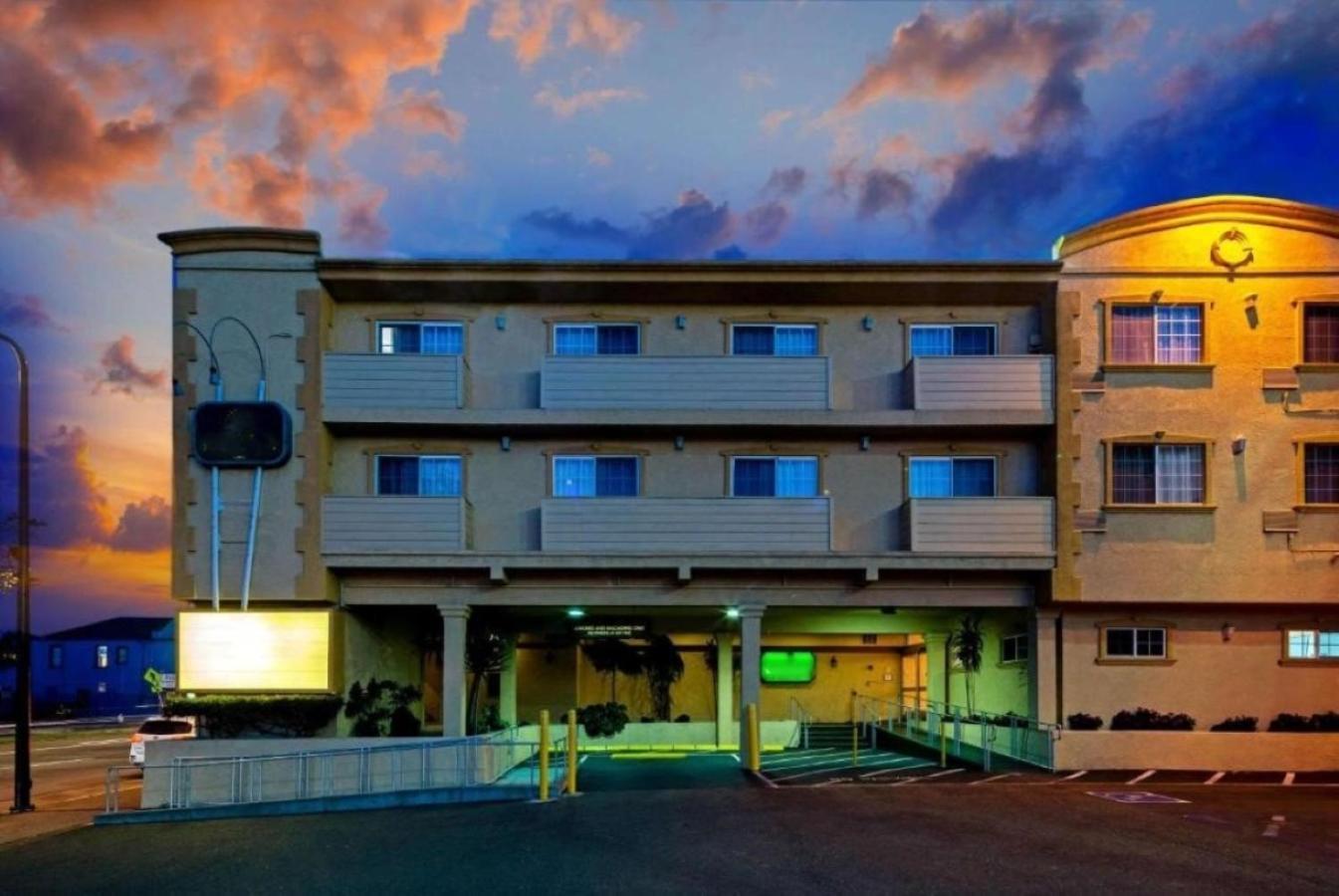 University Inn & Suites Berkeley Eksteriør billede